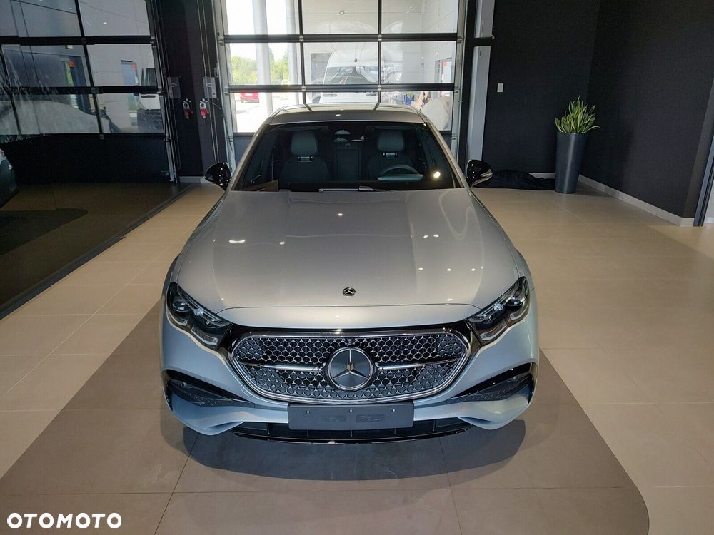 Mercedes-Benz Klasa E - 3