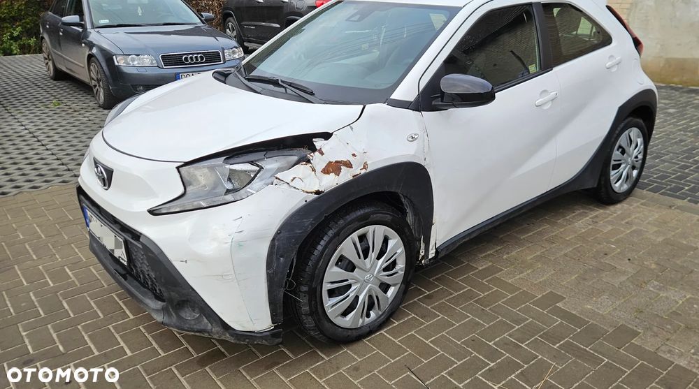 Toyota Aygo X 1.0 VVT-i Limited - 5