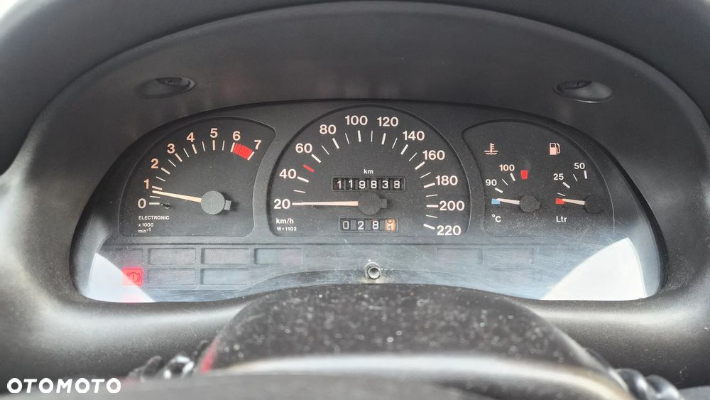 Opel Astra - 21