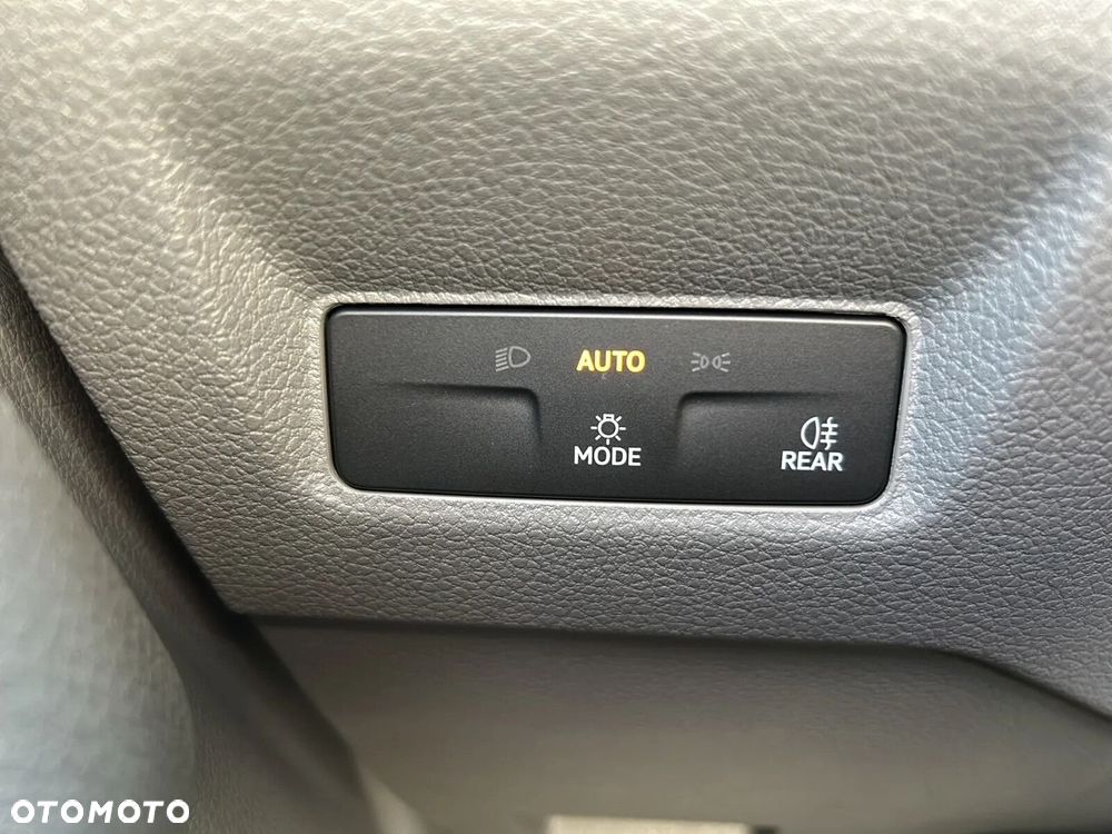 Volkswagen Crafter 35 Brygadówka/Furgon L4H3, 2.0BiTDI 177KM, 4490mm, Wysoki dach, r.o. 4490 - 31