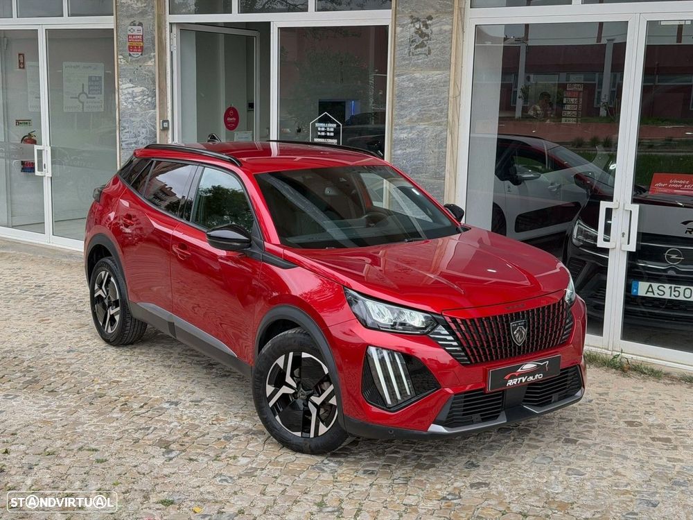 Peugeot 2008 PureTech 130 EAT8 GT - 3