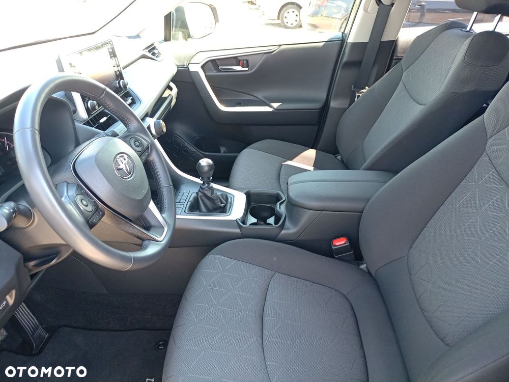 Toyota RAV4 2.0 Comfort 4x4 - 13
