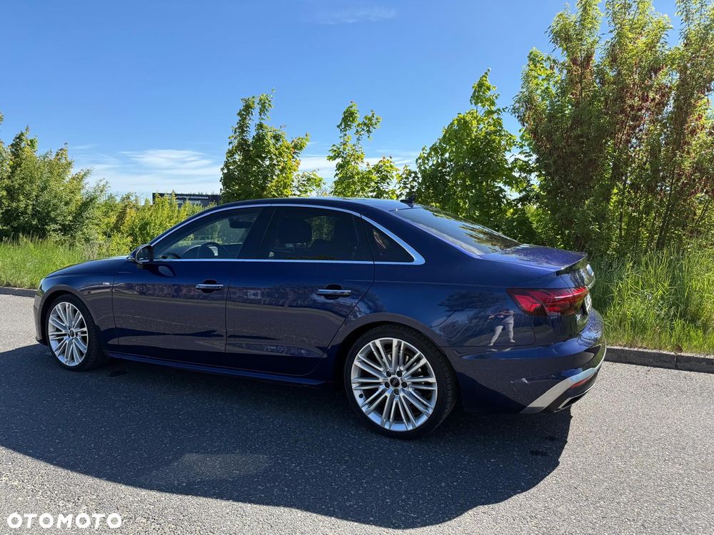 Audi A4 Limousine 2.0 TDI S tronic - 8