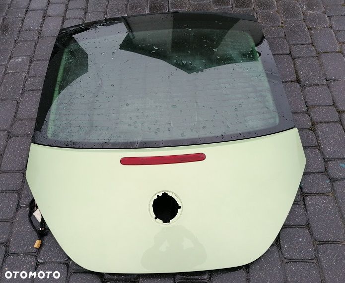 VW NEW BEETLE KLAPA SZYBA BAGAZNIKA POMORSKIE - 1