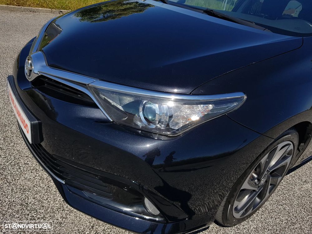 Toyota Auris Touring Sports 1.4 D-4D C.+P.Techo+P.Sport - 54