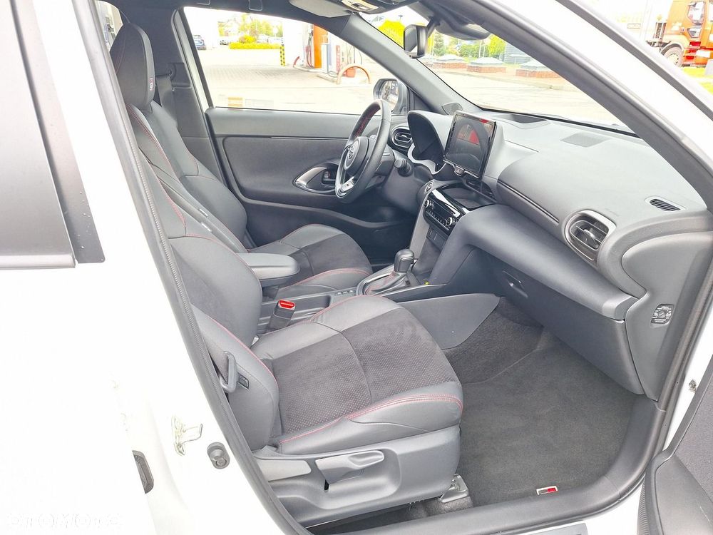 Toyota Yaris Cross Hybrid 1.5 GR Sport - 9
