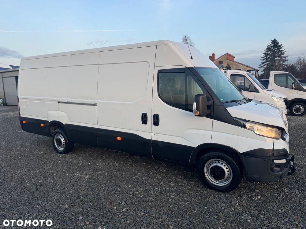 Iveco Daily 35C18 - 3