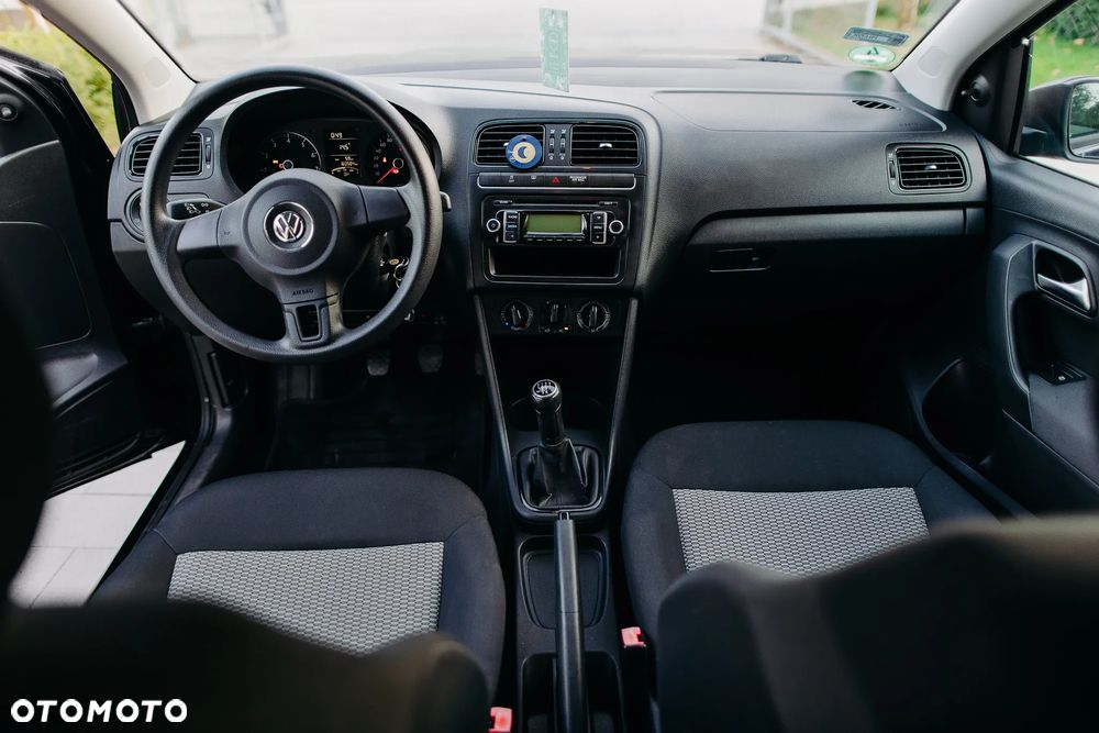 Volkswagen Polo - 19