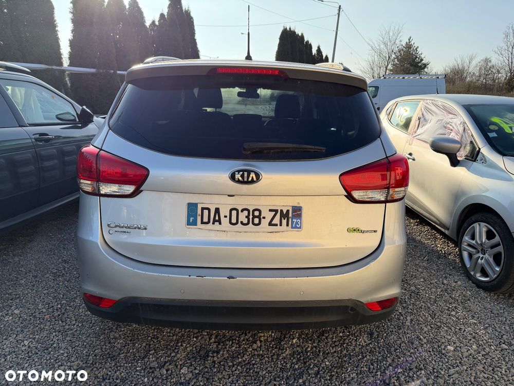 Kia Carens 1.7 CRDi 115 Dream-Team Edition - 5
