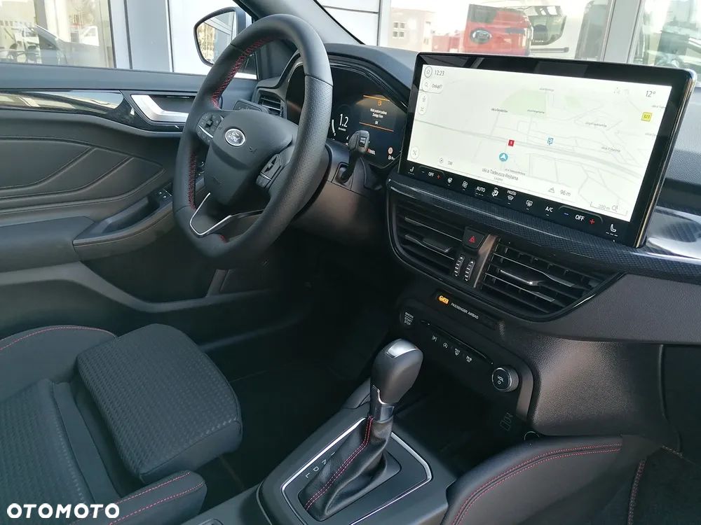 Ford Focus 1.0 EcoBoost mHEV ST-Line X - 21