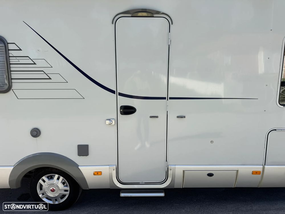 Hymer Classe B CL 654 3.0JTD - 11