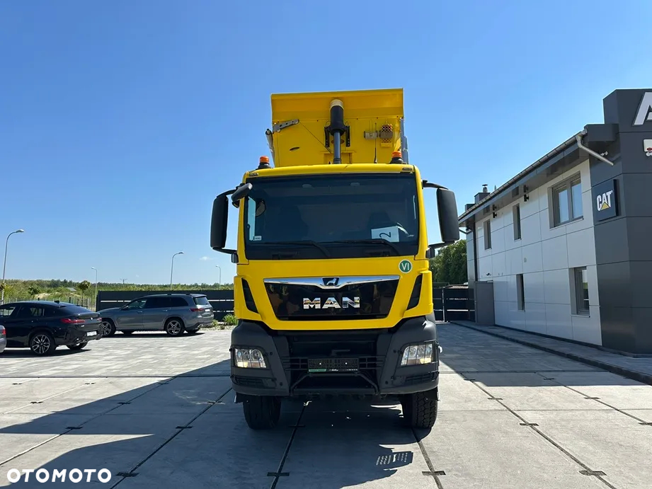 MAN TGS 41.460 8X8 - 4