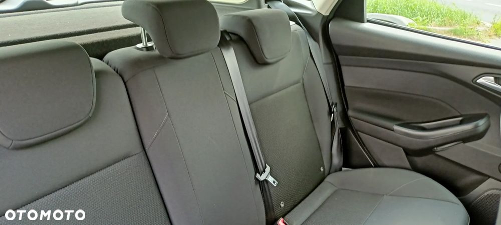 Ford Focus 1.5 TDCi SYNC Edition - 8