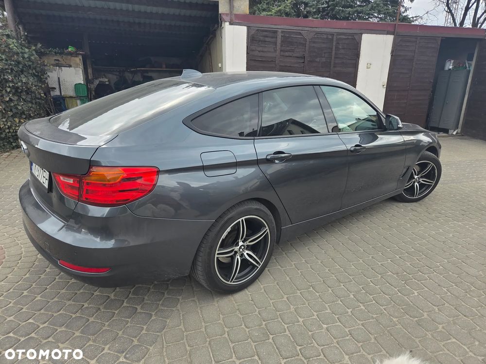 BMW 3GT 318d - 2