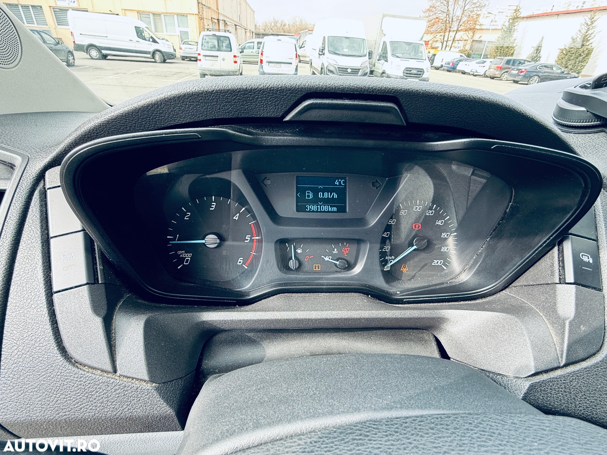 Ford Transit - 13