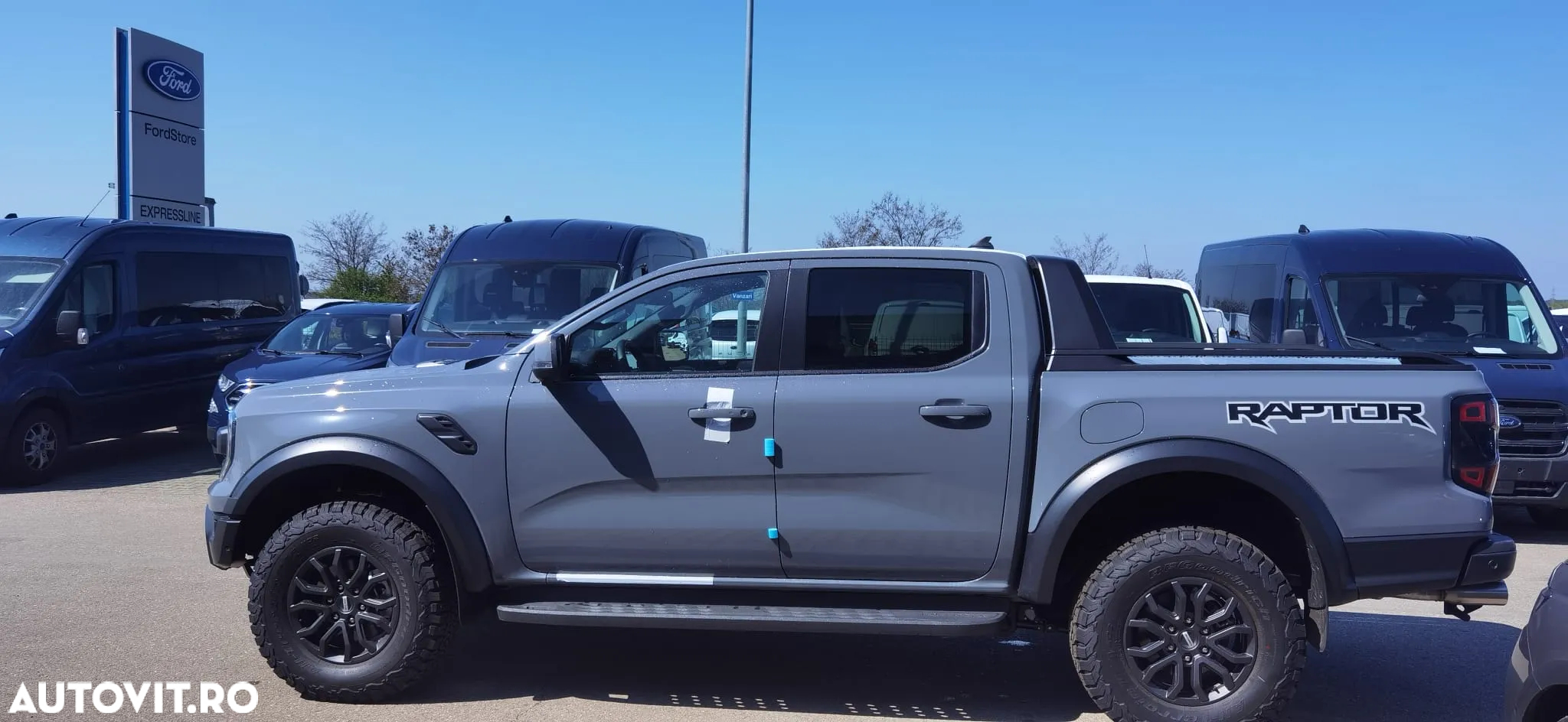 Ford Ranger Pick-Up 3.0 EcoBoost 288 CP 4x4 Cabina Dubla Raptor Aut. - 3