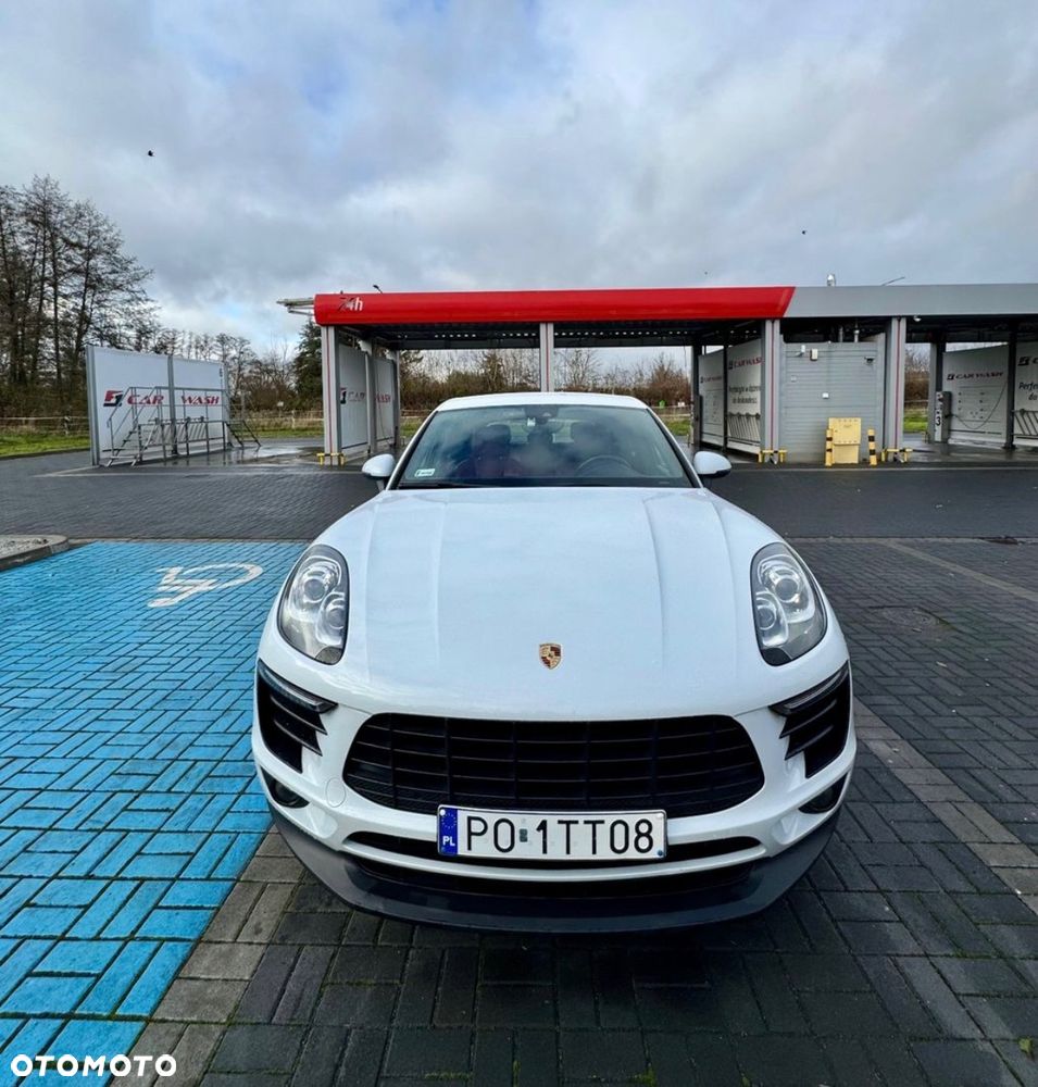 Porsche Macan - 3