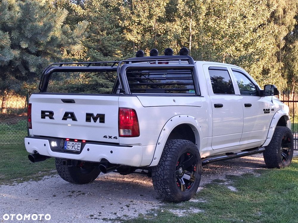 Dodge RAM - 4