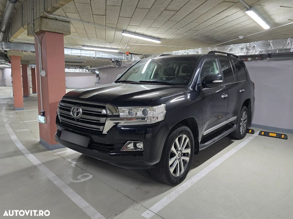 Toyota Land Cruiser 4.5 D-4D V8 Luxury - 1
