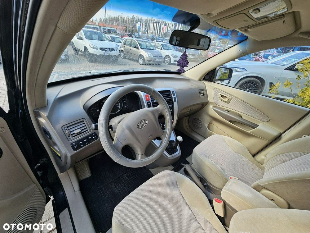 Hyundai Tucson 2.0 4WD GLS - 23
