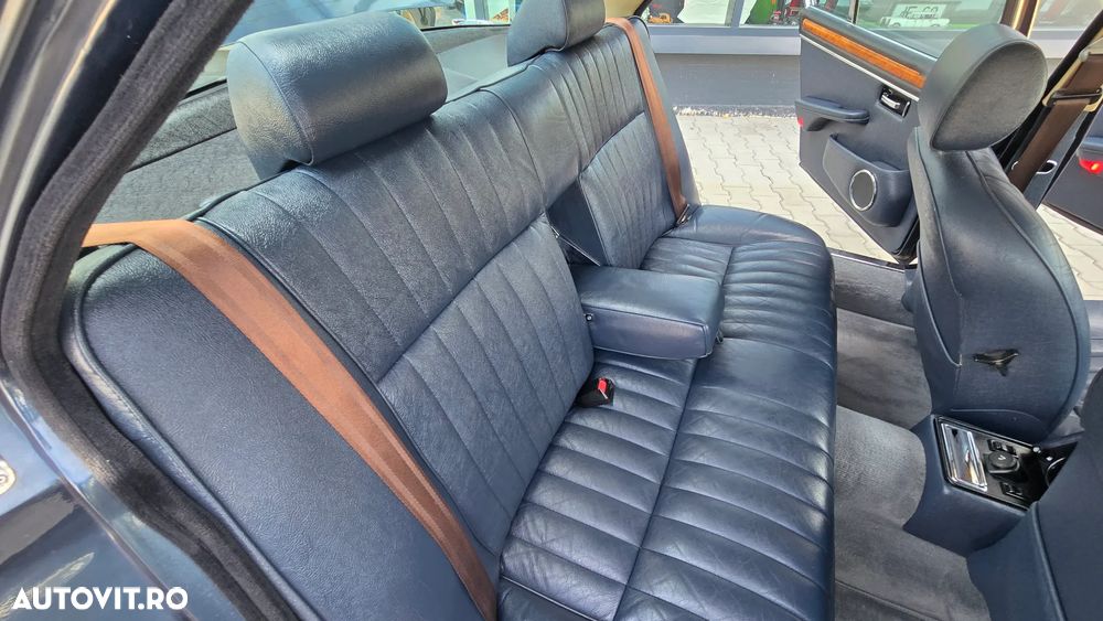 Jaguar XJ - 22