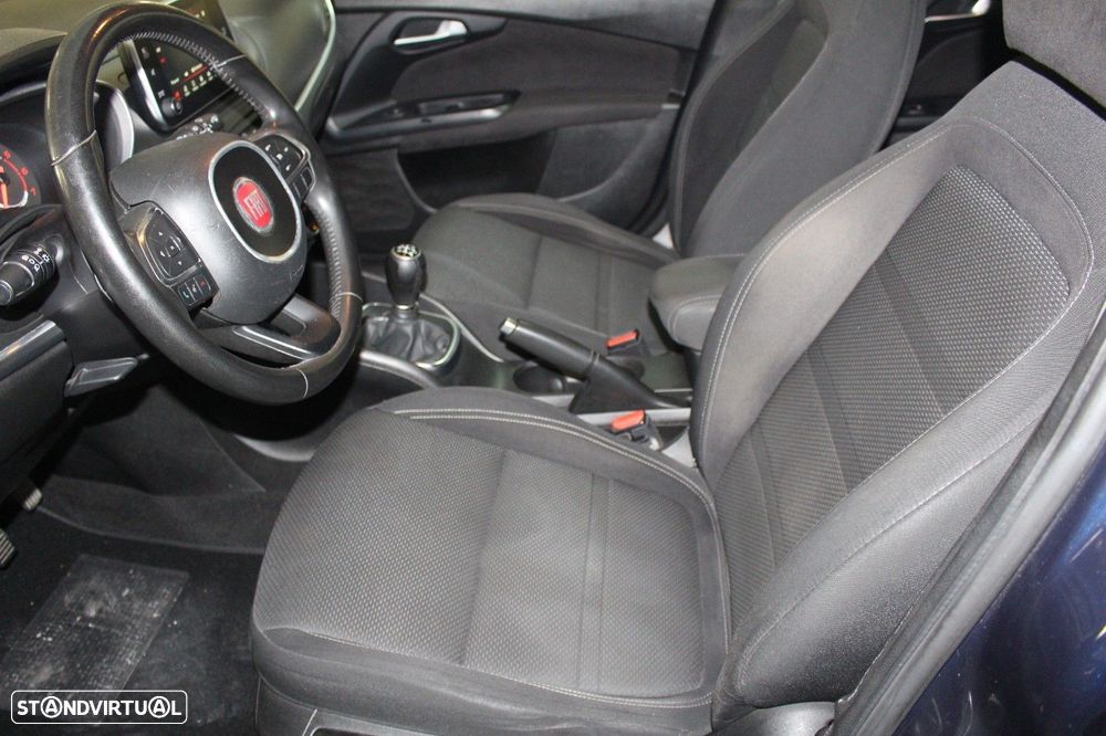 Fiat Tipo 1.3 M-Jet Lounge J17 - 17