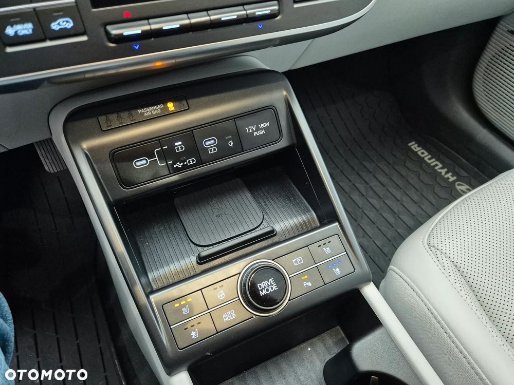 Hyundai Kona 1.6 GDI Hybrid Platinum DCT - 24