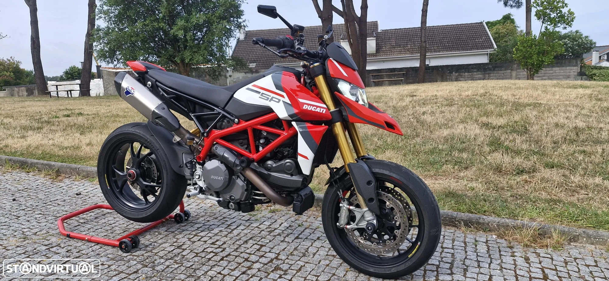 Ducati Hypermotard SP - 2