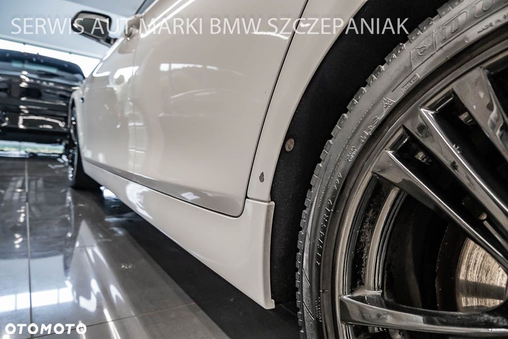 BMW Seria 5 520d xDrive - 33