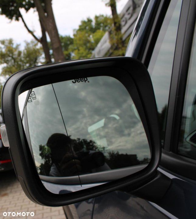Jeep Renegade - 24