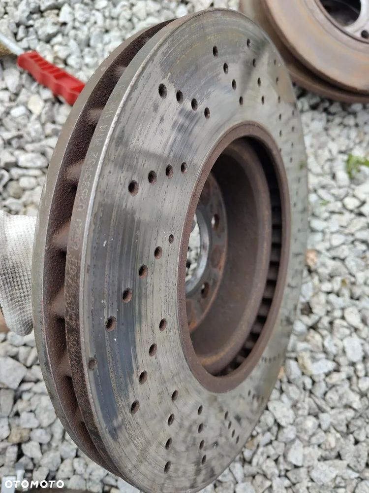 MERCEDES w212 W204 W207 TarczeHamulcowe Perforowane 322mm Przód Komplet z Klockami - 11