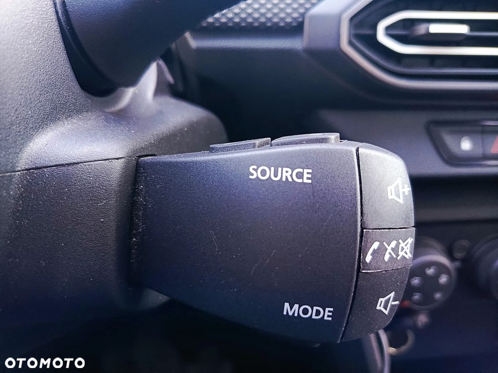 Dacia Jogger 1.0 TCe Expression 7os - 17