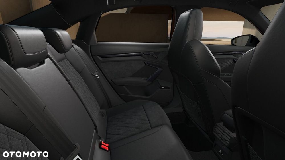 Audi RS3 Limousine - 10