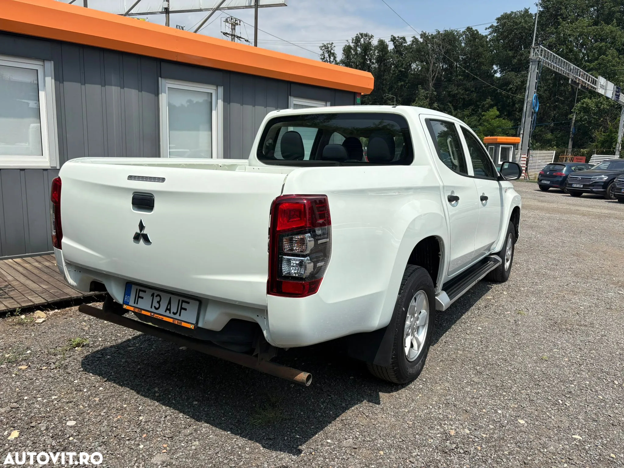 Mitsubishi L200 Double Cab 2.2 DI-D M/T Instyle - 4