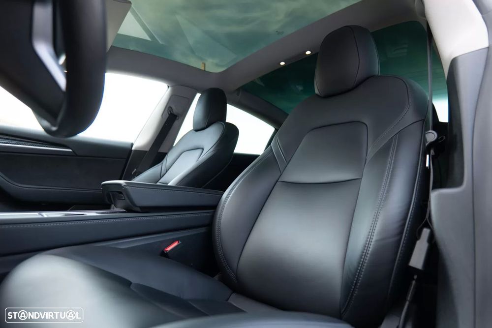 Tesla Model 3 Performance Tração Integral - 16