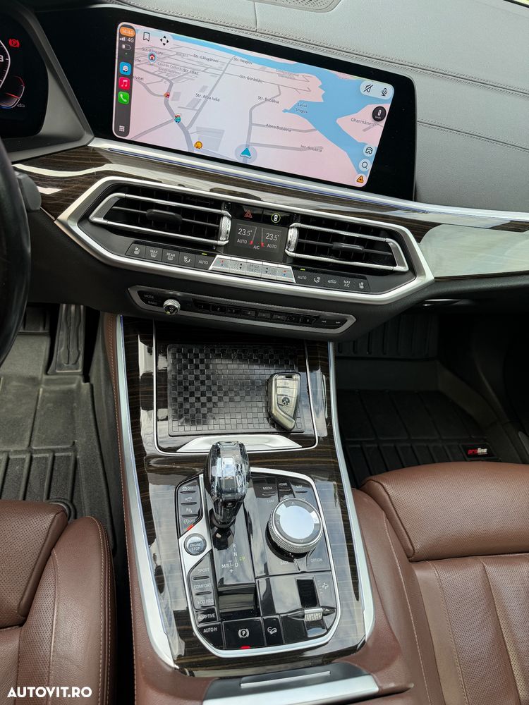 BMW X5 xDrive40i - 15