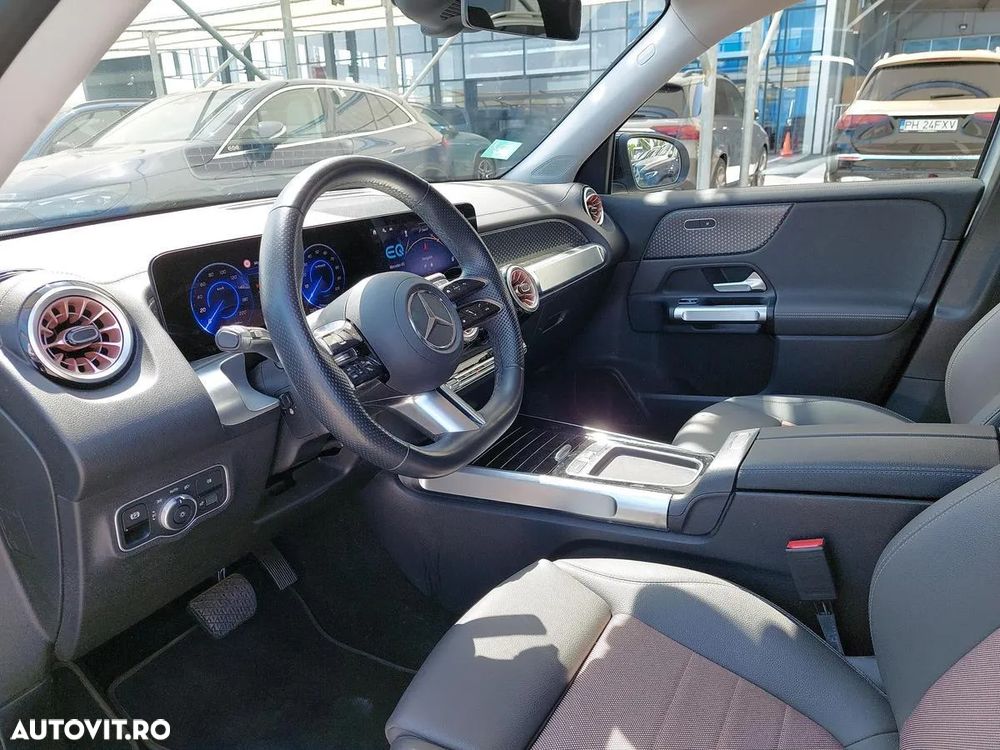 Mercedes-Benz EQB 300 4MATIC - 9