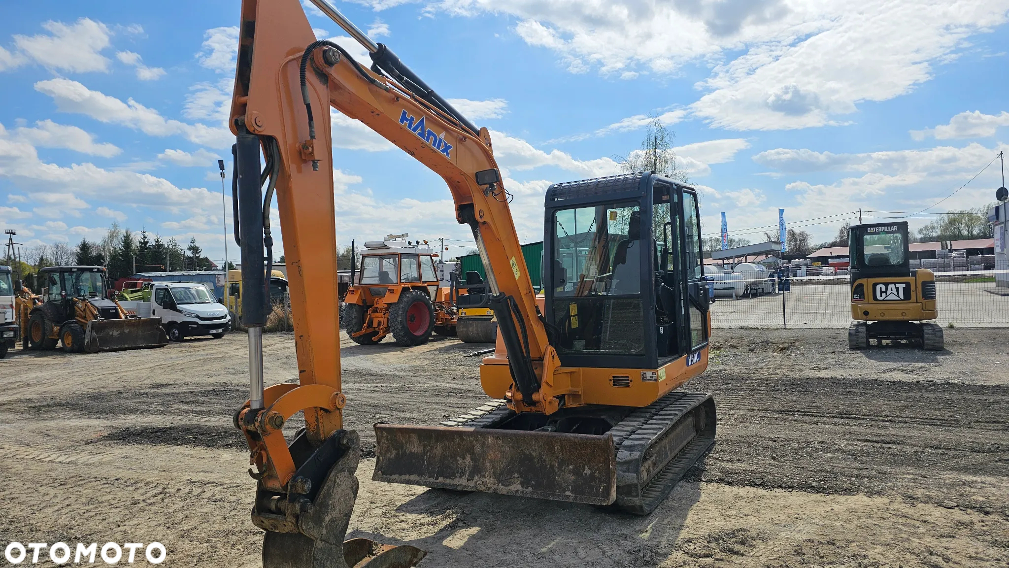Hanix H50C - 3