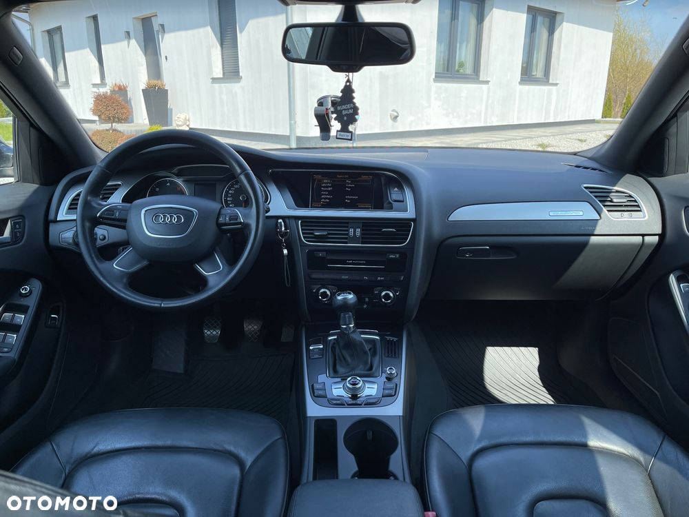 Audi A4 Allroad 2.0 TDI Quattro - 10