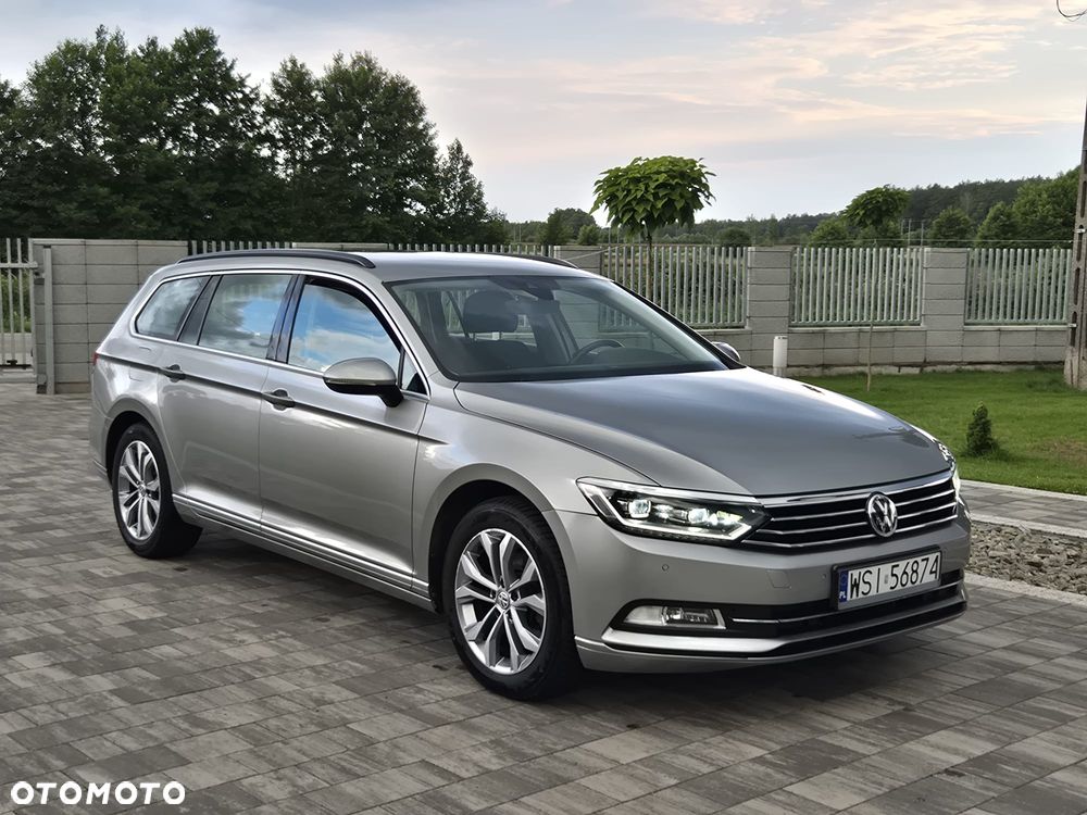 Volkswagen Passat 1.8 TSI BMT Comfortline DSG - 23