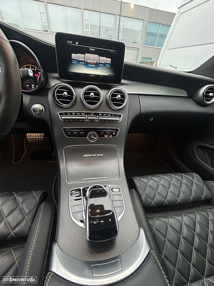 Mercedes-Benz C 63 AMG S - 10