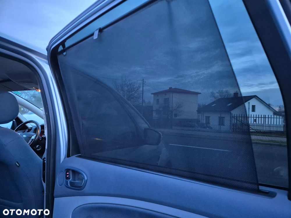 Ford S-Max 2.0 TDCi DPF Titanium - 12