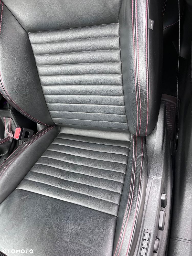 Skoda Octavia 2.0 TDI RS - 28