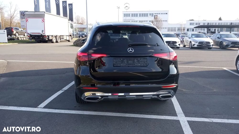 Mercedes-Benz GLC 220 d 4MATIC MHEV - 11