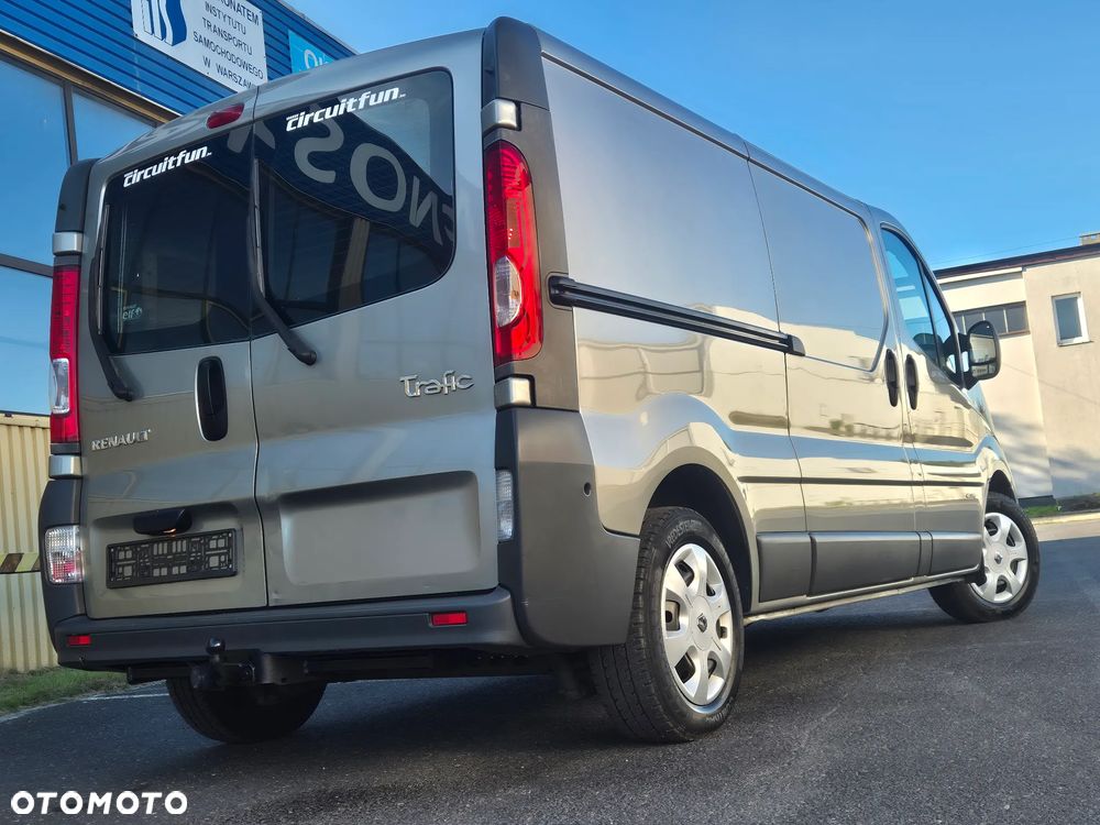Renault TRAFIC - 7