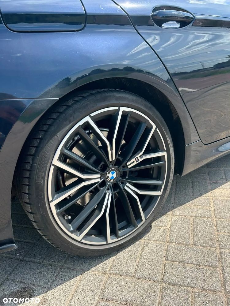 BMW Seria 5 520d xDrive - 10