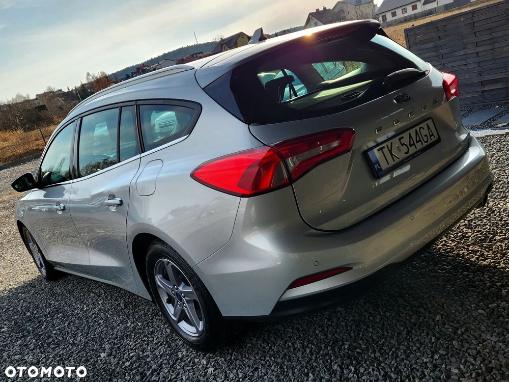 Ford Focus 1.5 TDCi DPF Start-Stopp-System Titanium - 4