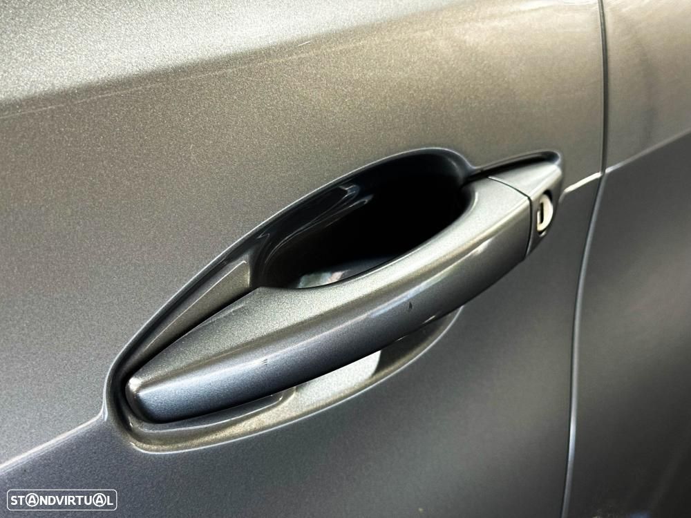 Peugeot 308 1.6 BlueHDi Allure - 56