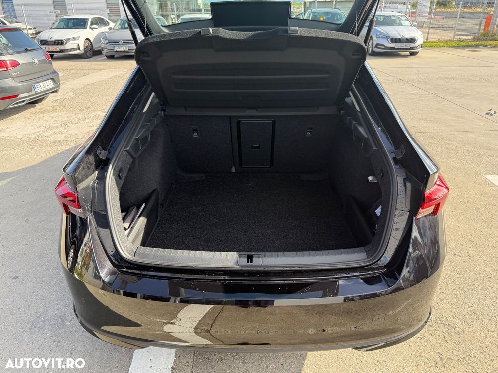 Skoda Octavia 1.5 TSI mHEV DSG Selection - 14