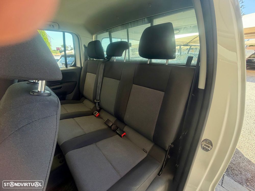 VW Amarok 3.0 TDI Comfortline - 22